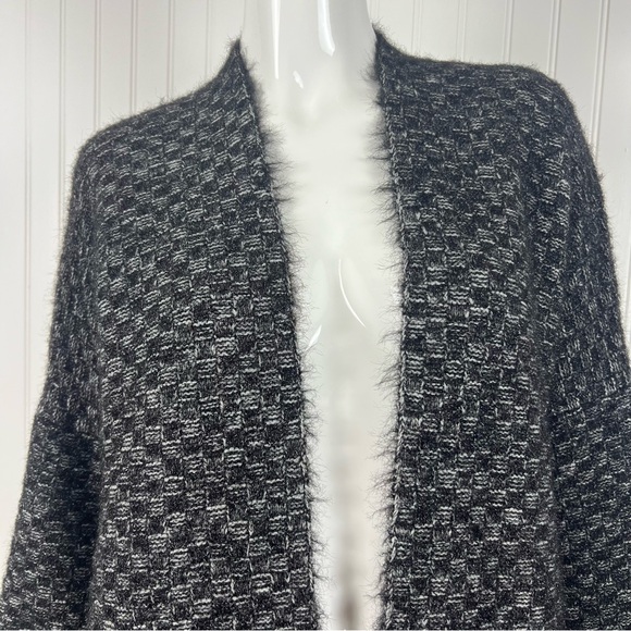 BCBG Maxazria Women's L Open Front Knit Cardigan Sweater Black Gray Fizzy Thick - Picture 2 of 14